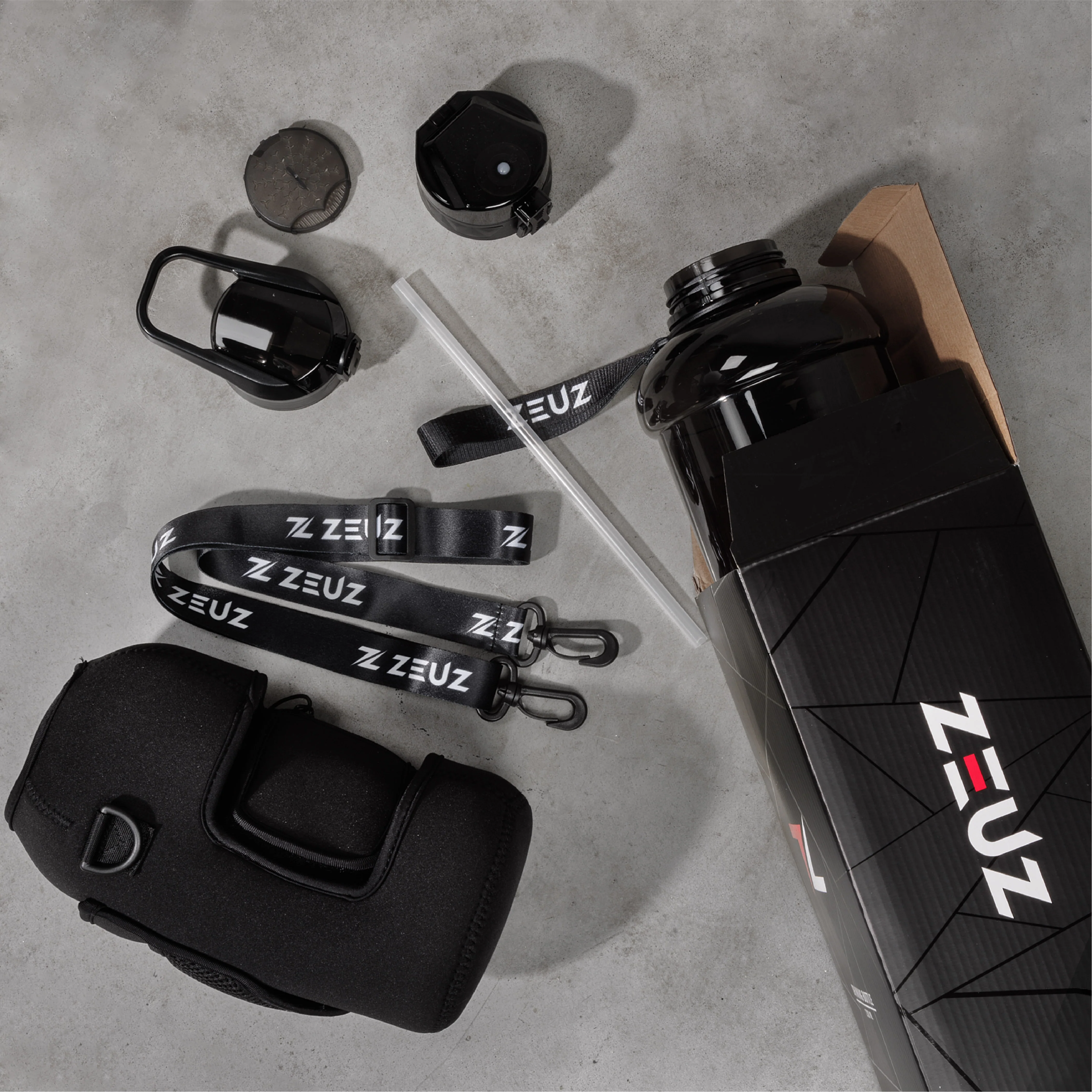 ZEUZ 2.2 Liter Drinkfles - Zwart - Image 6