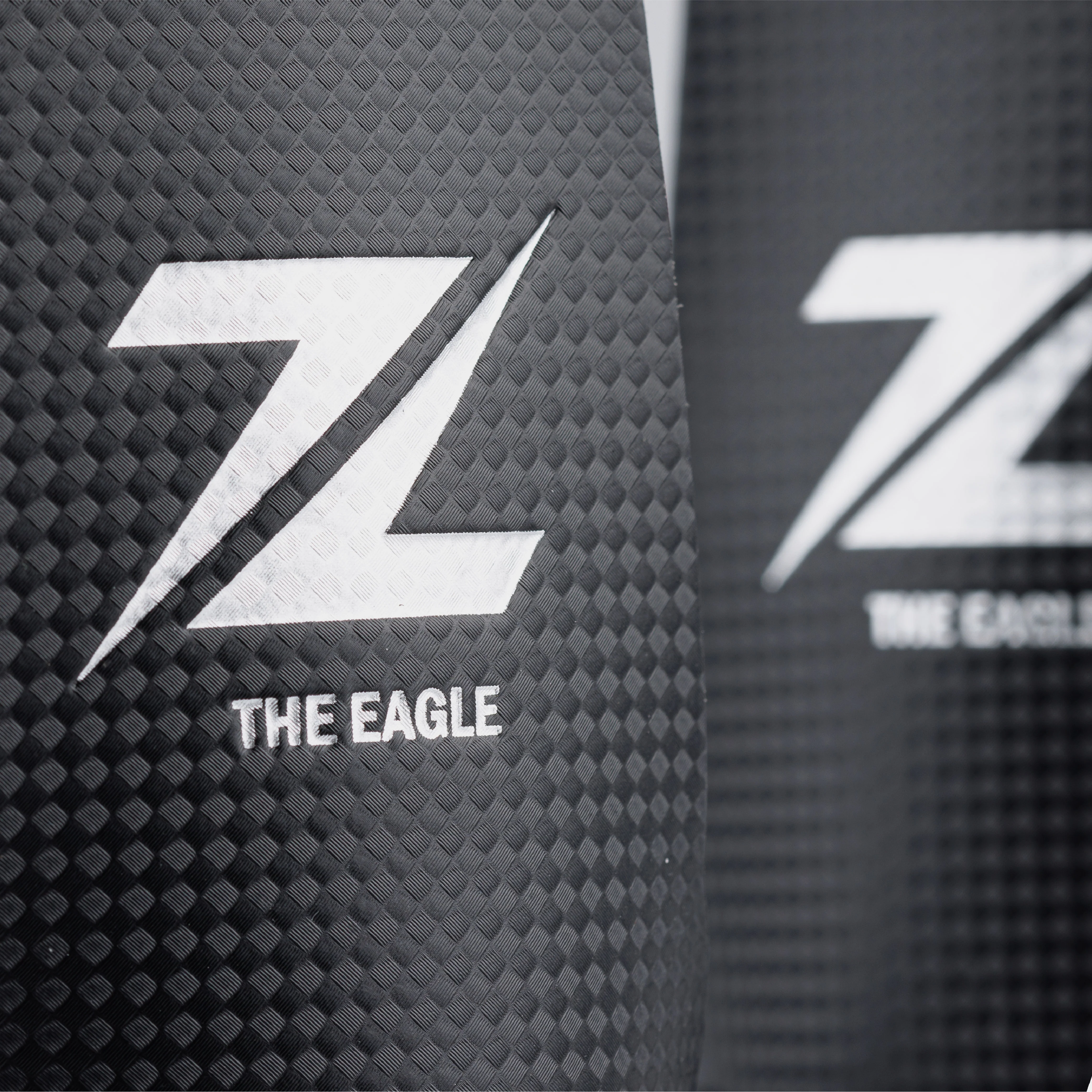 ZEUZ Carbon & Microvezel Grips - Image 3